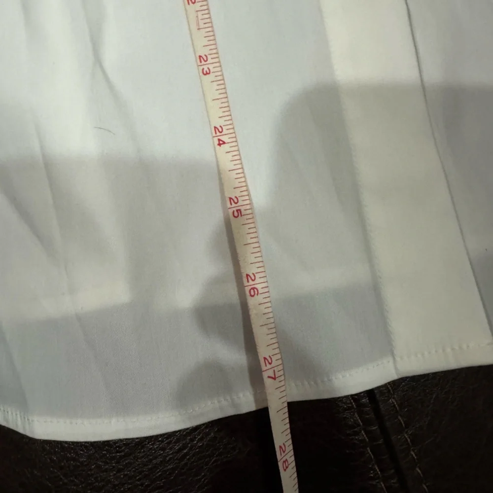 Lafayette 148 New York Crisp White cotton / spandex Button Down Shirt sz 10 - Picture 12 of 13